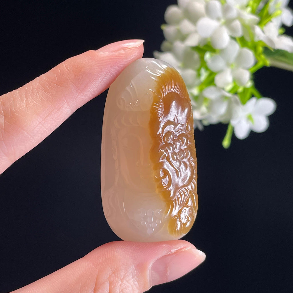 新疆天然和田玉“一念之间”糖白料佛魔雕刻挂件（yc314361）