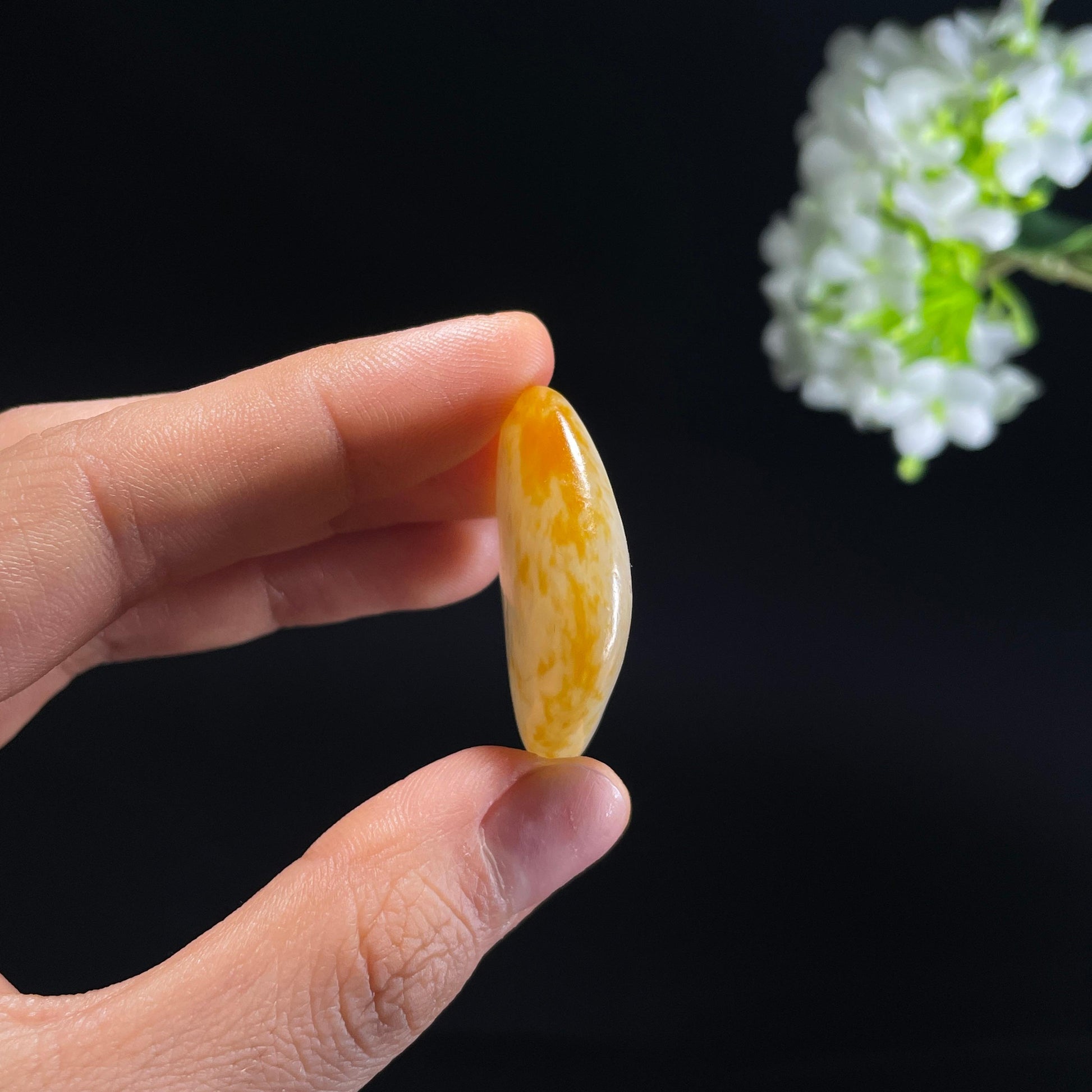 和田玉白玉“蜜霜初凝”洒金皮籽料（yc324487）