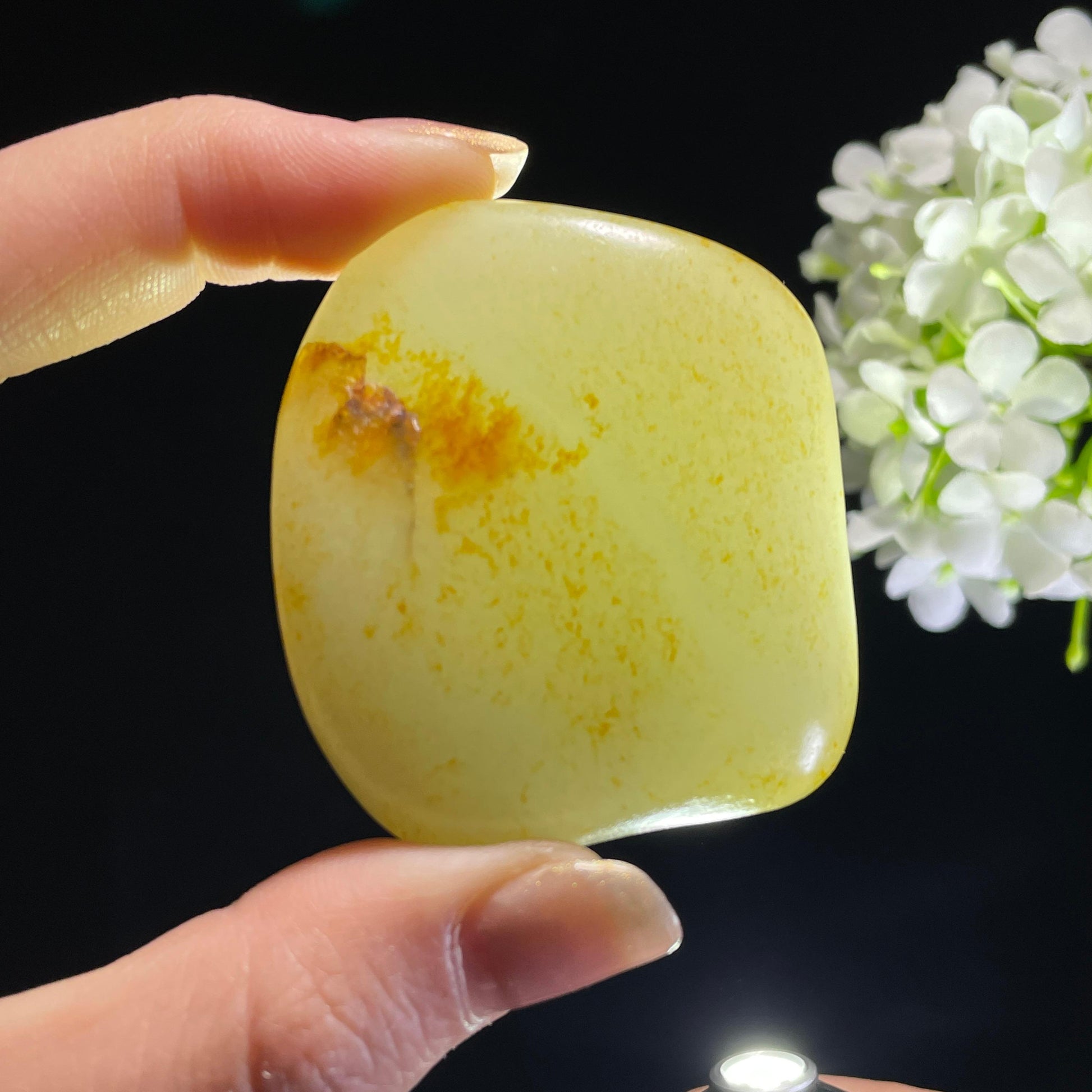 新疆天然和田玉“金雪凝脂”洒金皮籽料（yc317299）