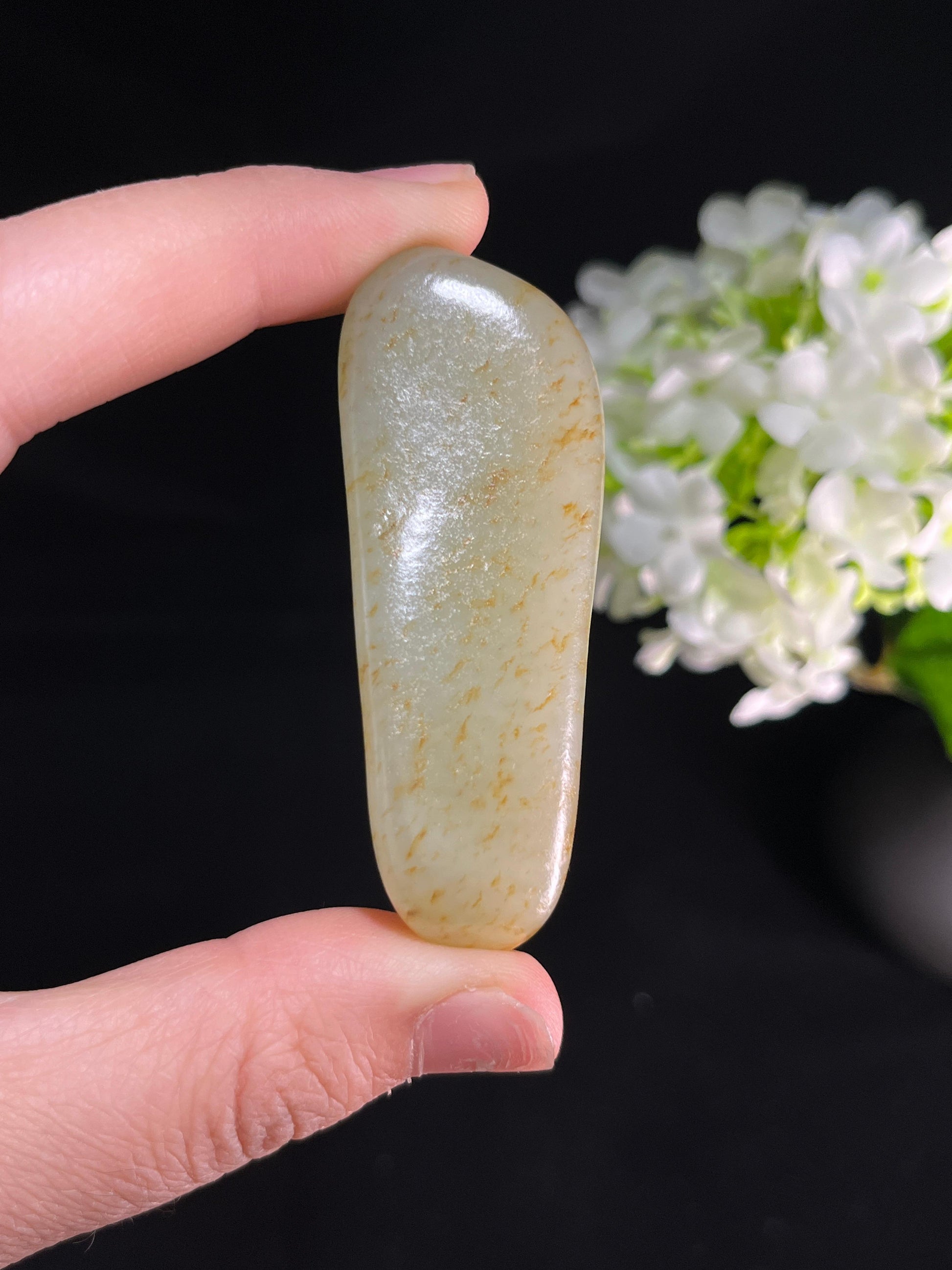 新疆和田玉青白种洒金皮籽料原石（yc250949）