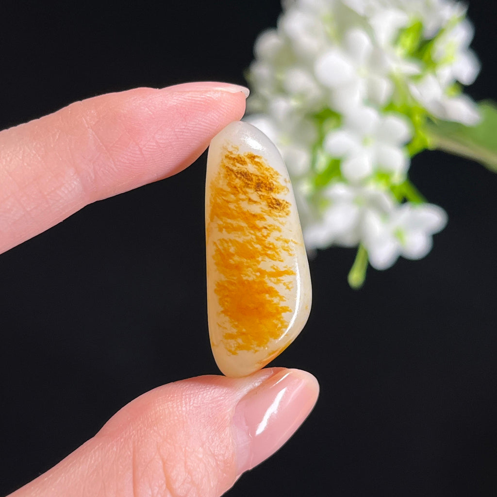 和田玉白玉“金沙画雪”洒金聚黄皮籽料（yc330163）