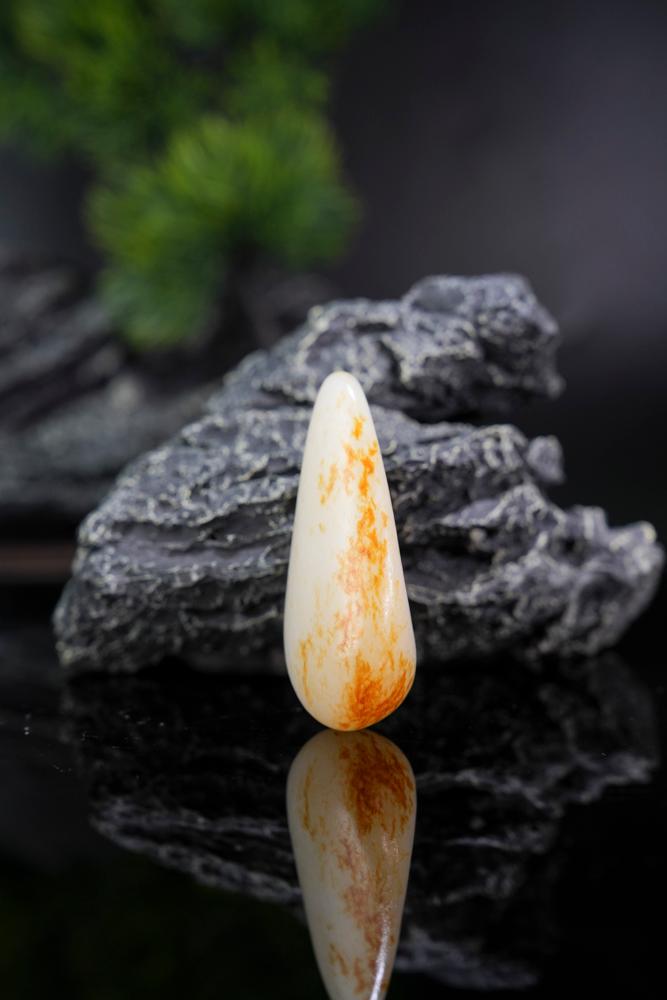 和田玉洒金皮一级白独籽（yc208763）