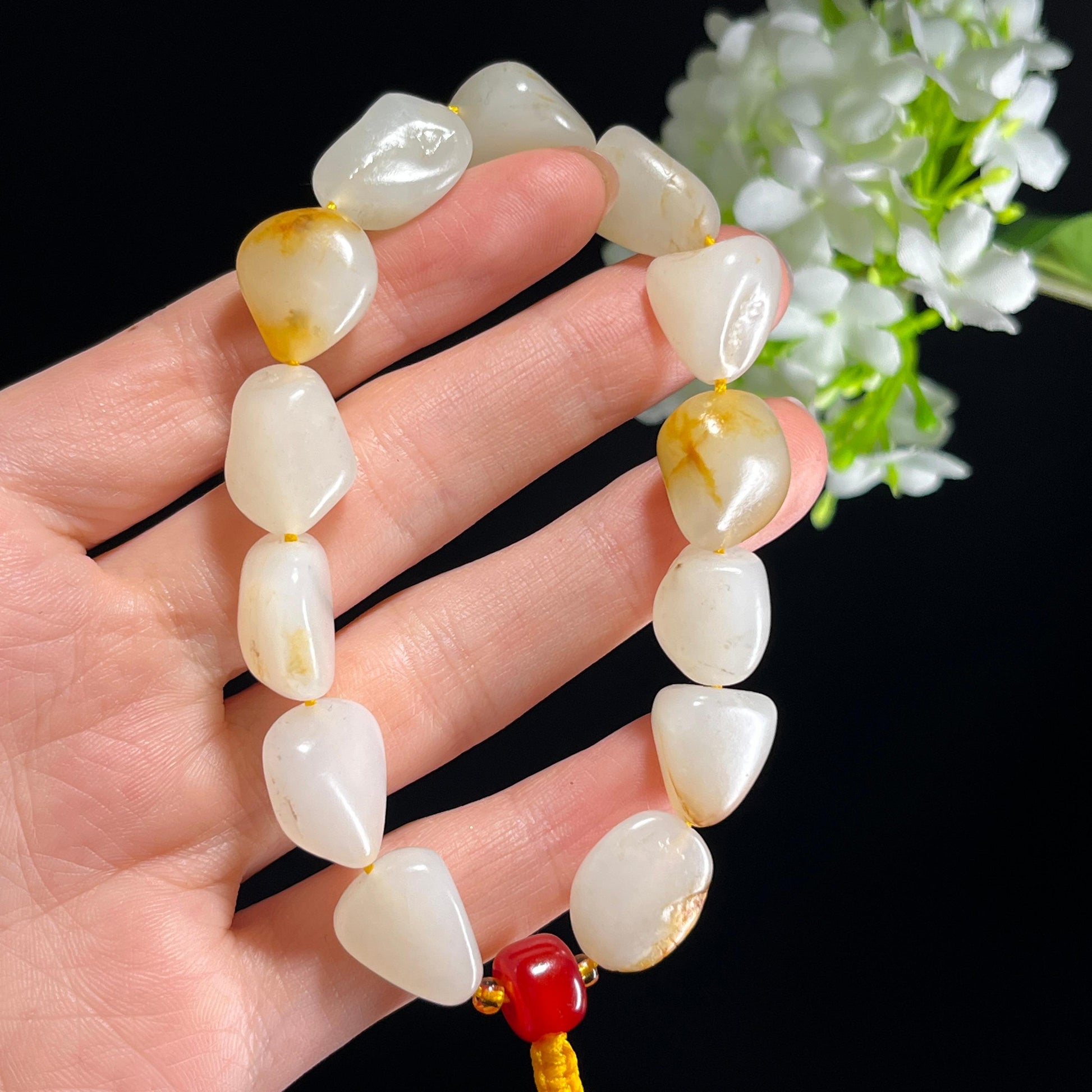 和田玉白玉洒金皮浅褐沁纹籽料原籽手串（yc347483）