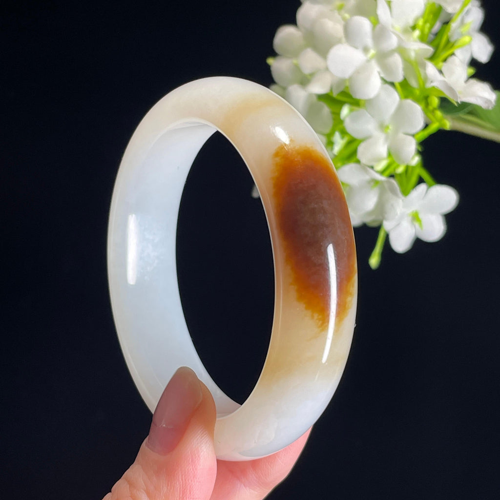 和田玉且末料“金乌衔月”糖白玉手镯（卡55）（yc315297）