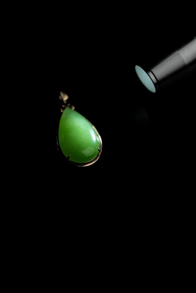 18k玫瑰金镶碧玉水滴型挂件（yc253272）