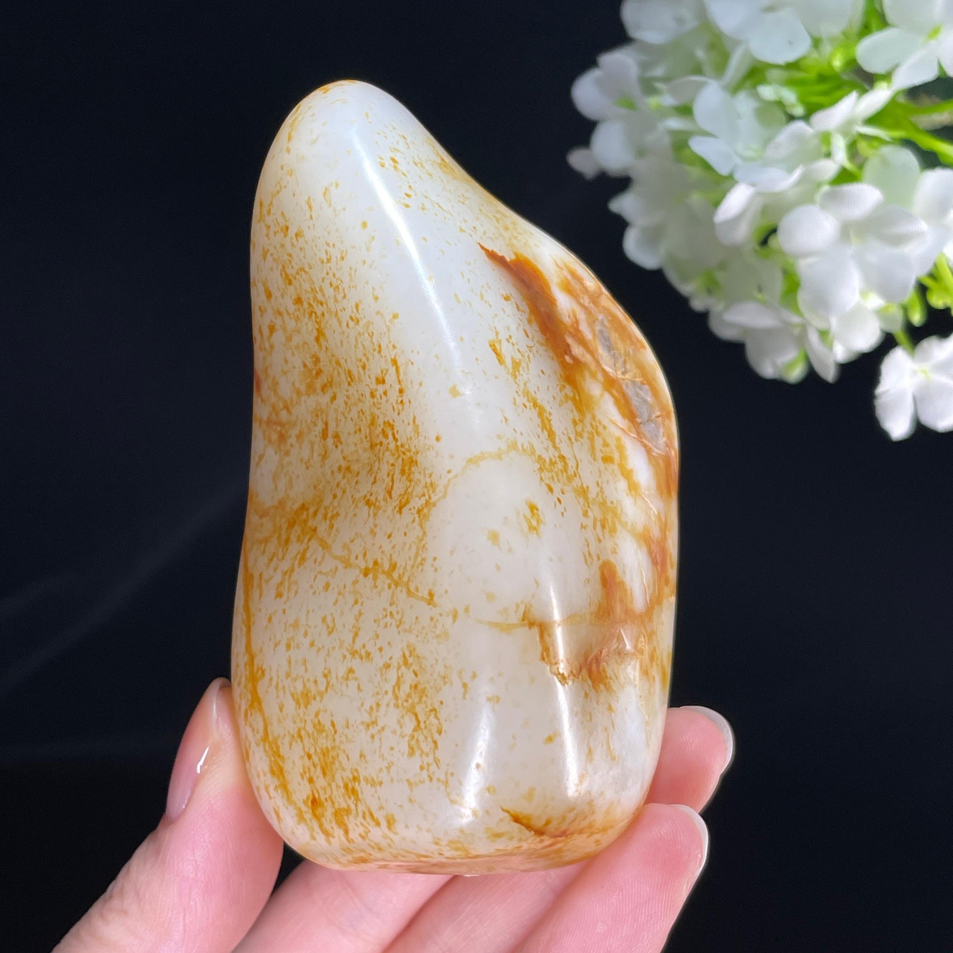 新疆和田玉典藏级红皮白肉籽料手把件（yc469689）