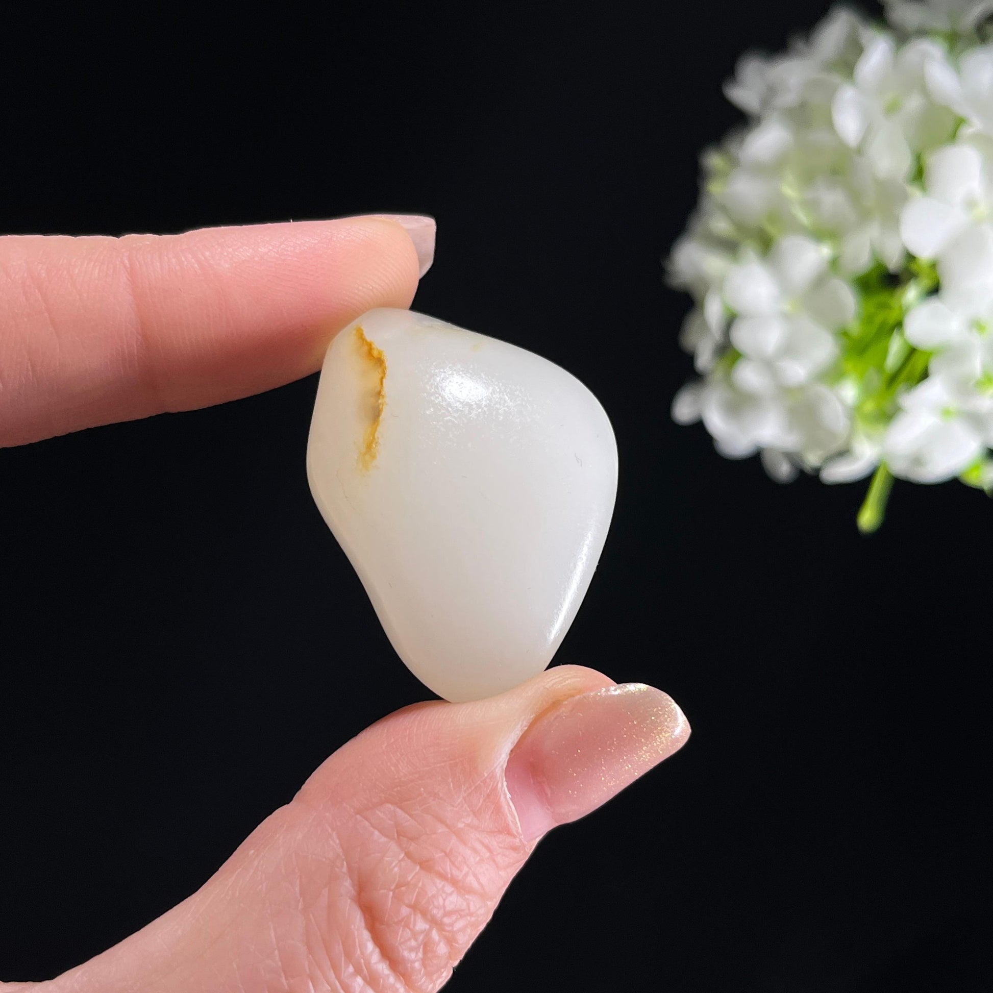 和田玉白玉“雪底藏金”洒金皮籽料（yc353539）