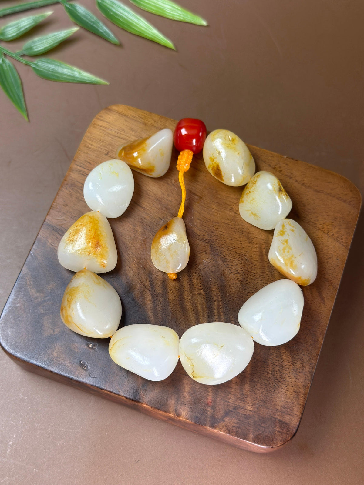 精品新疆和田玉籽料洒金皮原籽手串（11颗）（yc783157）