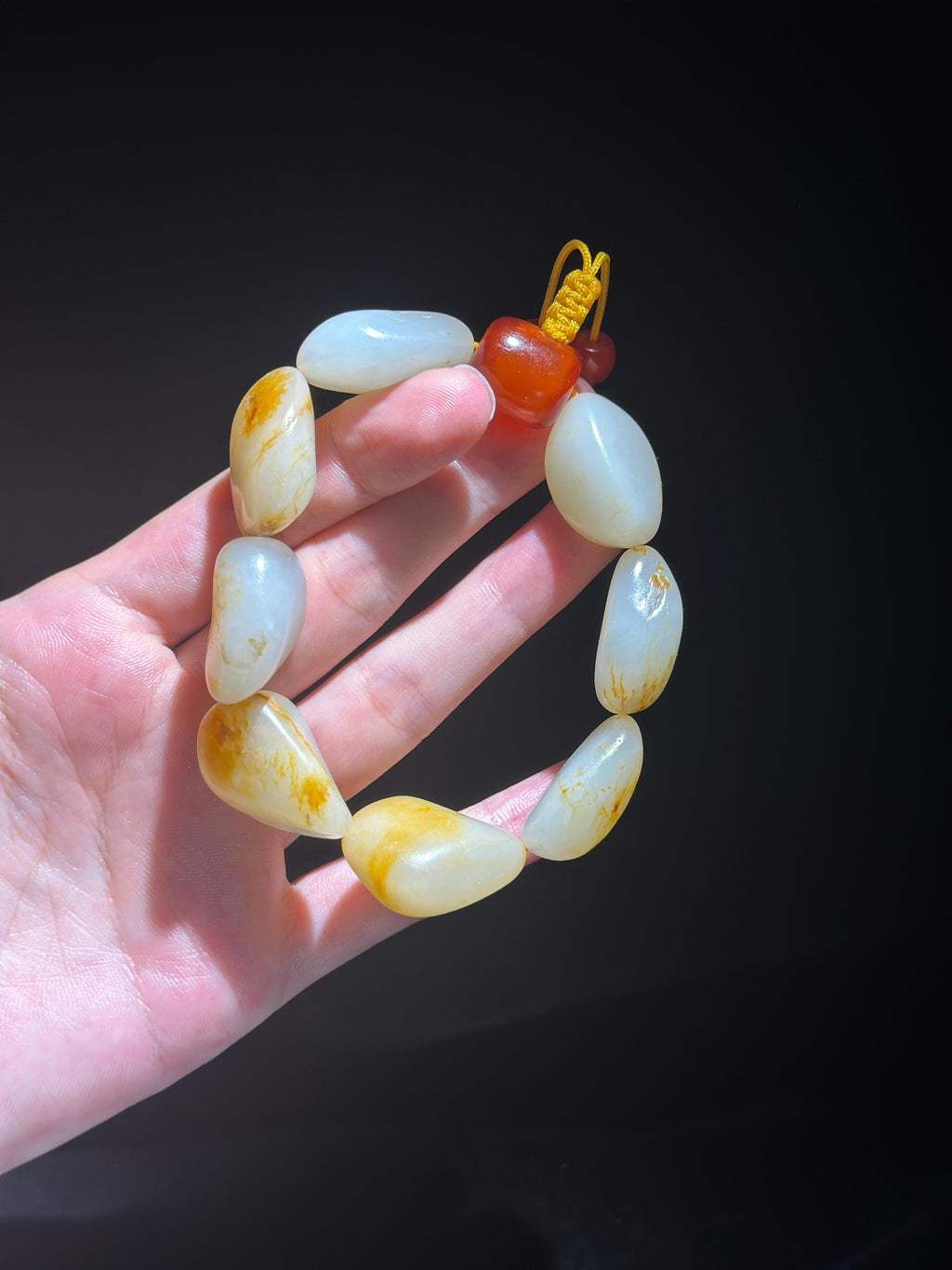 新疆和田玉珍品红皮洒金皮原籽手串（8颗）（yc748598）