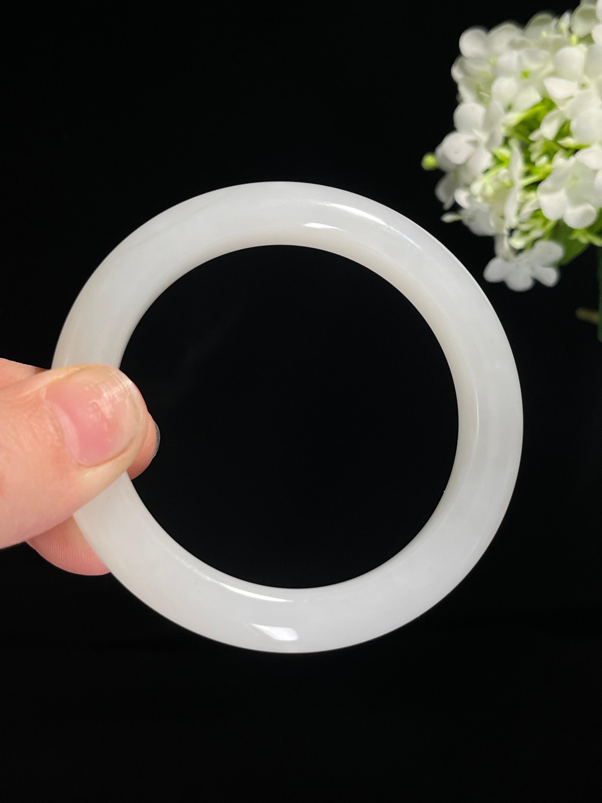 新疆天然和田玉羊脂白玉手镯精品6（卡57）（yc258365）