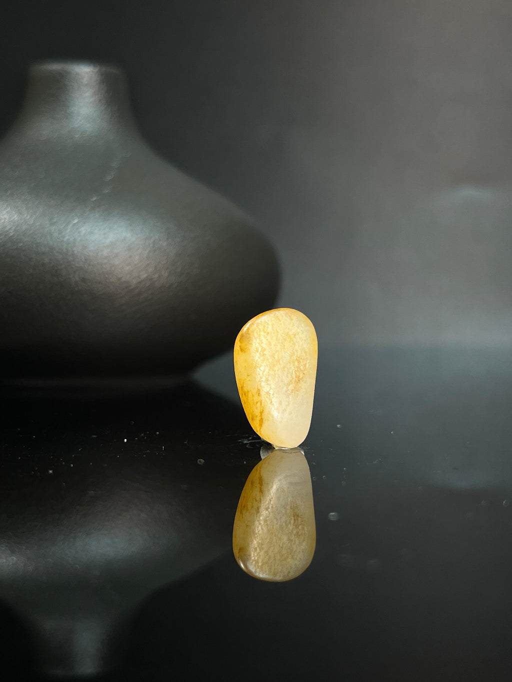 新疆和田玉秋梨皮籽料原石包金银挂件（yc240653）