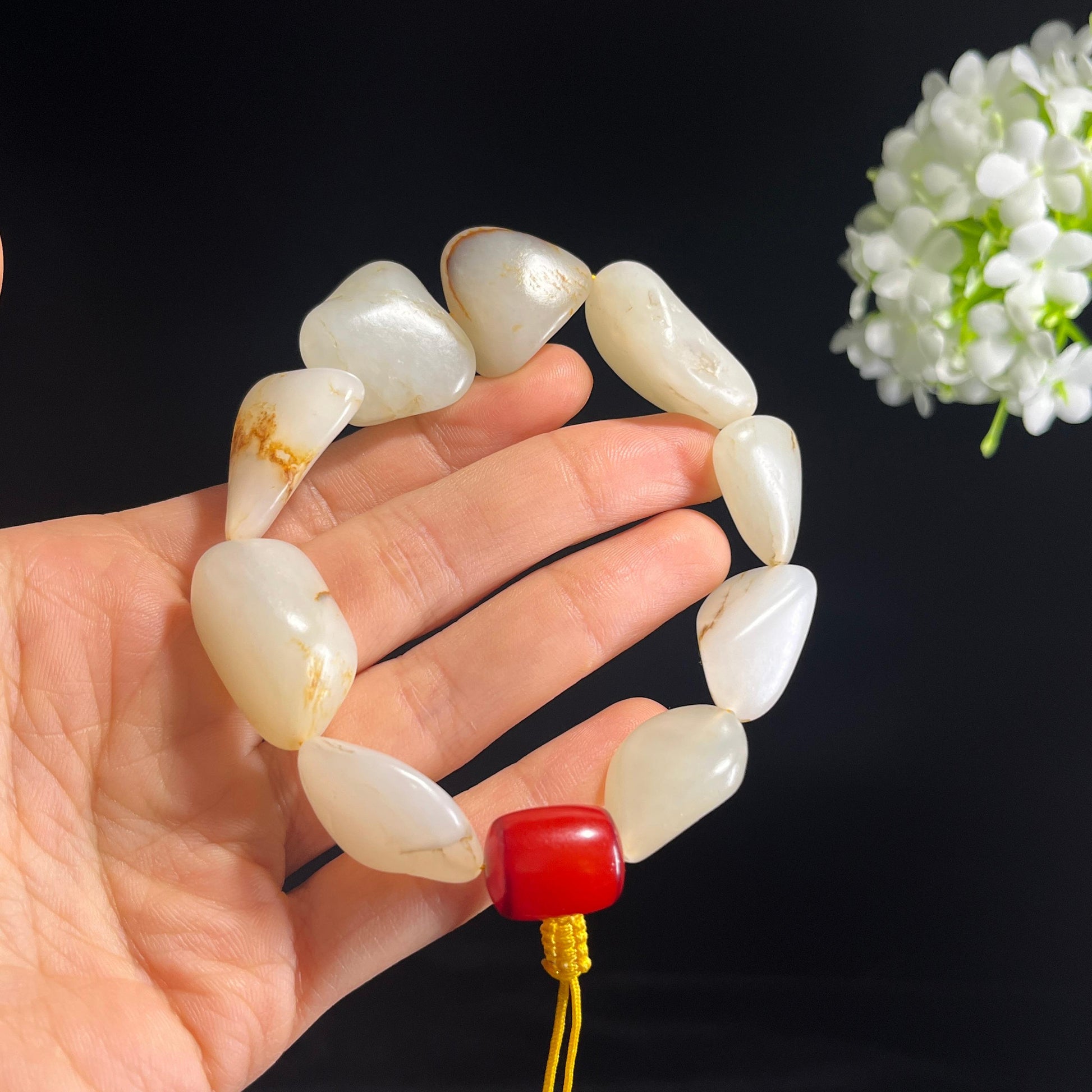 和田玉白玉洒金秋梨皮“雪落金沙”籽料原籽手串（yc320508）
