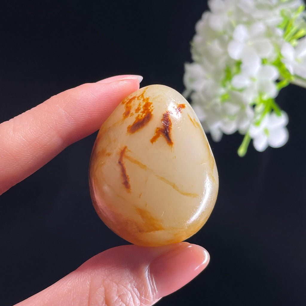 和田玉“玉上枫影”白玉洒金洒红皮籽料（yc422504）