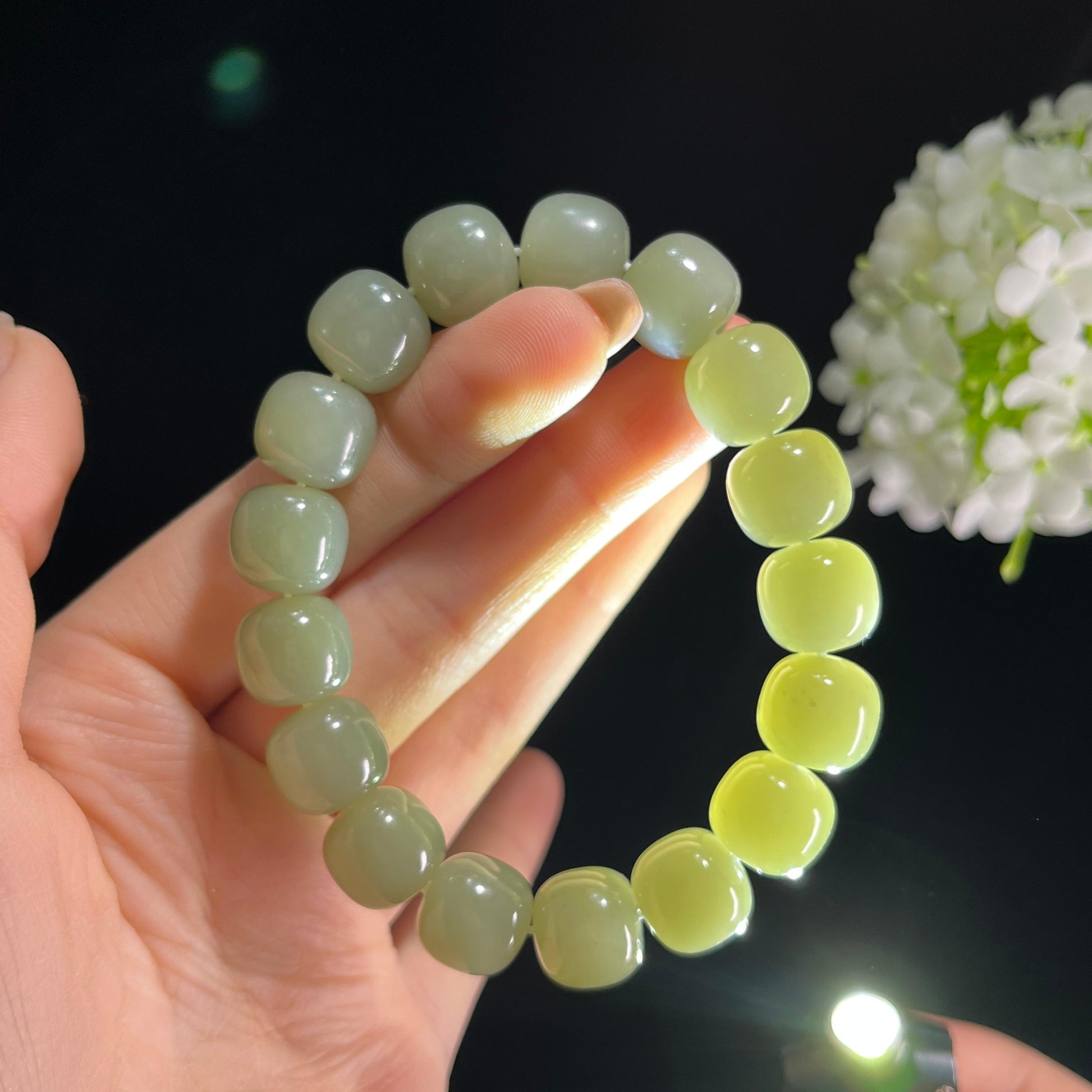 和田玉且末青白玉老型珠手串（yc384490）