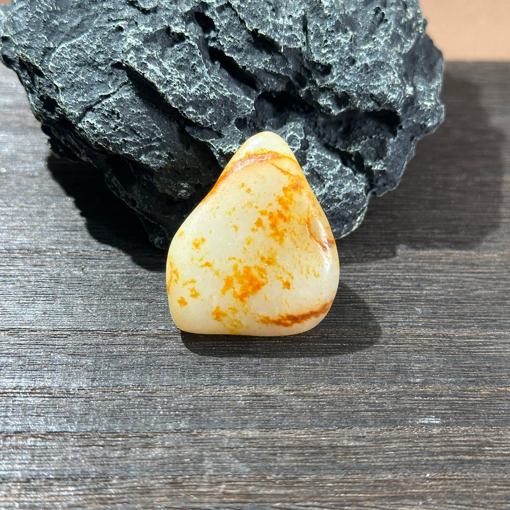 和田玉洒金皮籽料原石（yc198288）