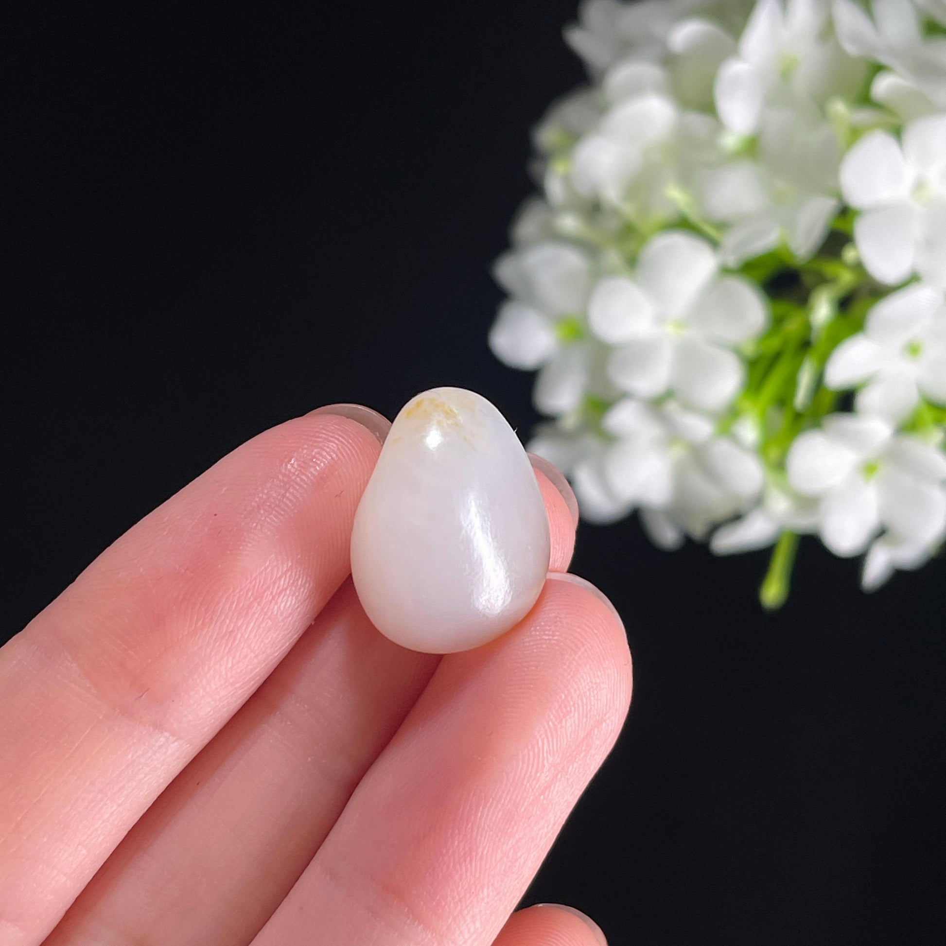 新疆天然和田玉白玉洒金皮聚红皮精品戒面籽（yc363096）