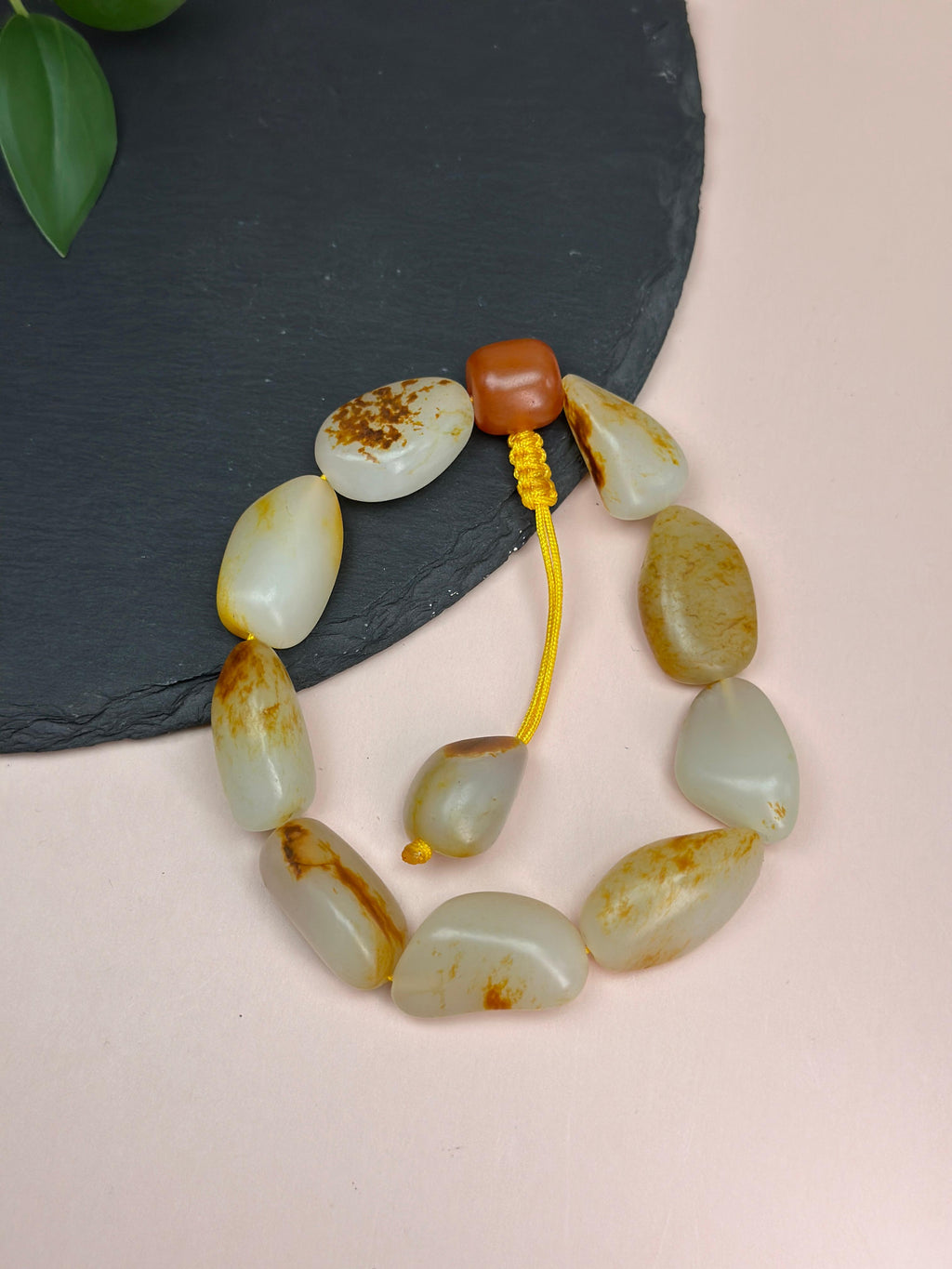 新疆和田玉珍品洒金皮红皮原籽手串（10颗）（yc750277）
