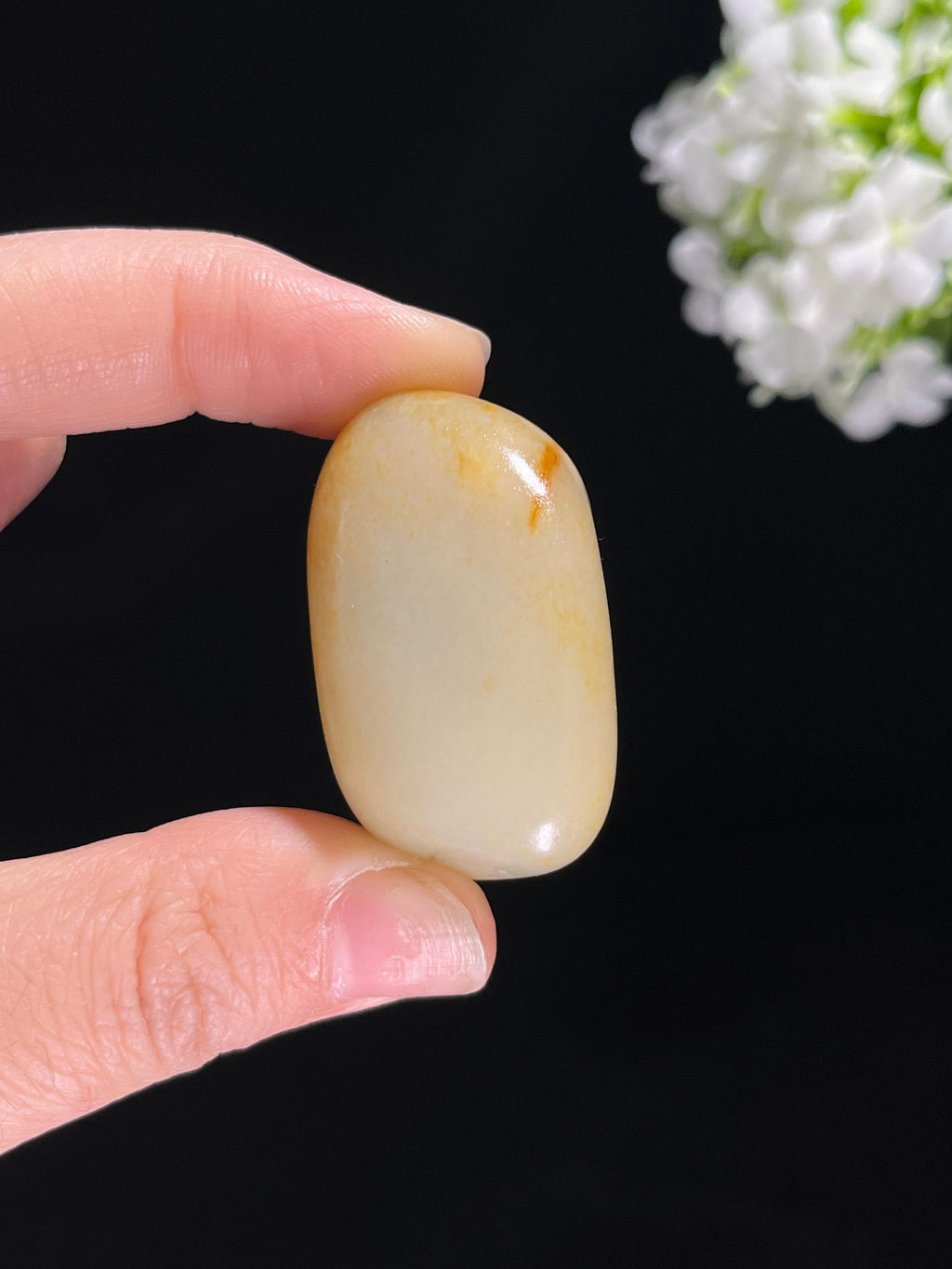 新疆和田玉小精品洒金沁色油皮籽料原石（yc255627）