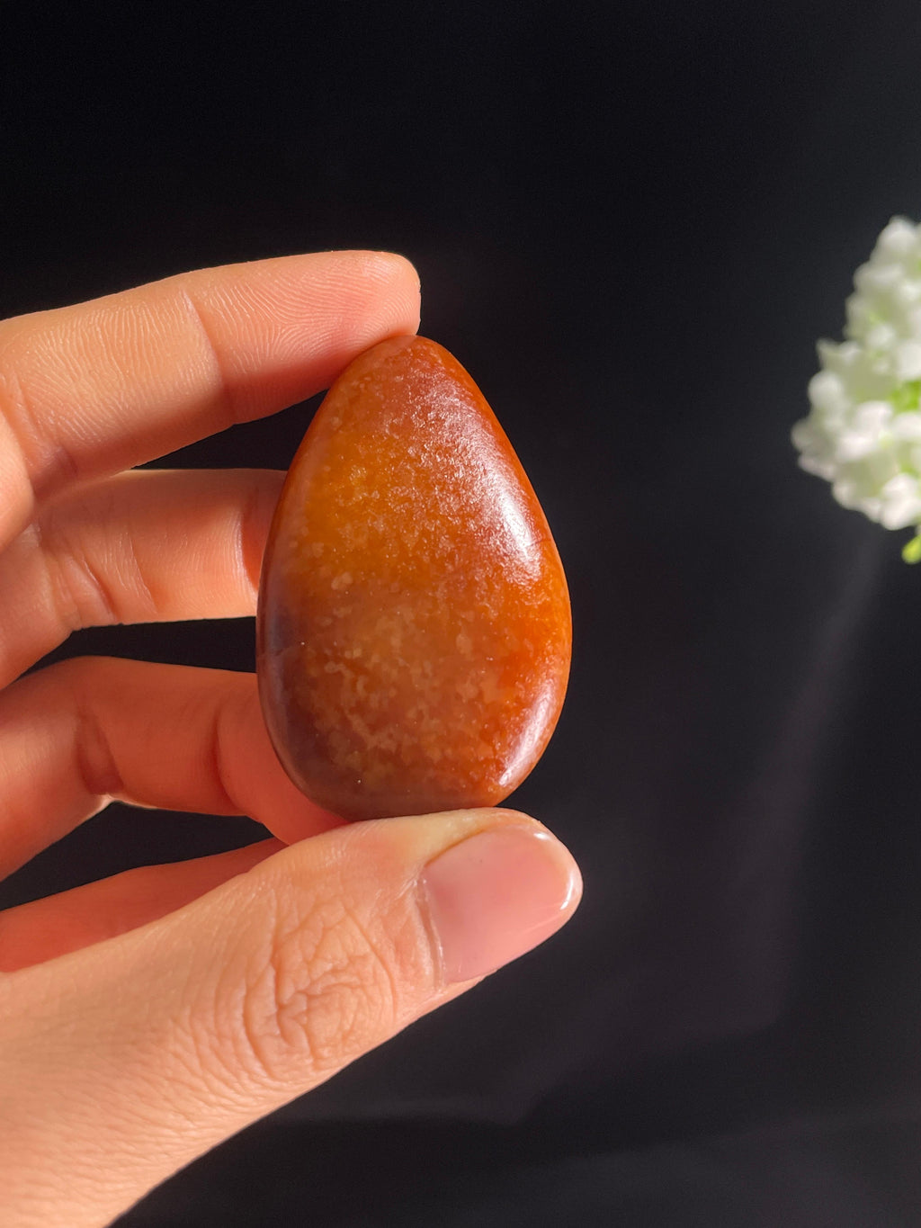 新疆天然和田玉籽料原石红沁挂件2（yc266559）