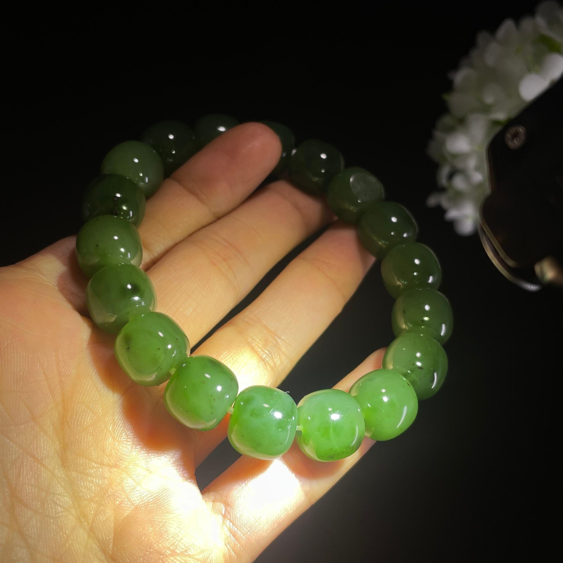 新疆天然和田玉碧玉籽料手串（yc314550）