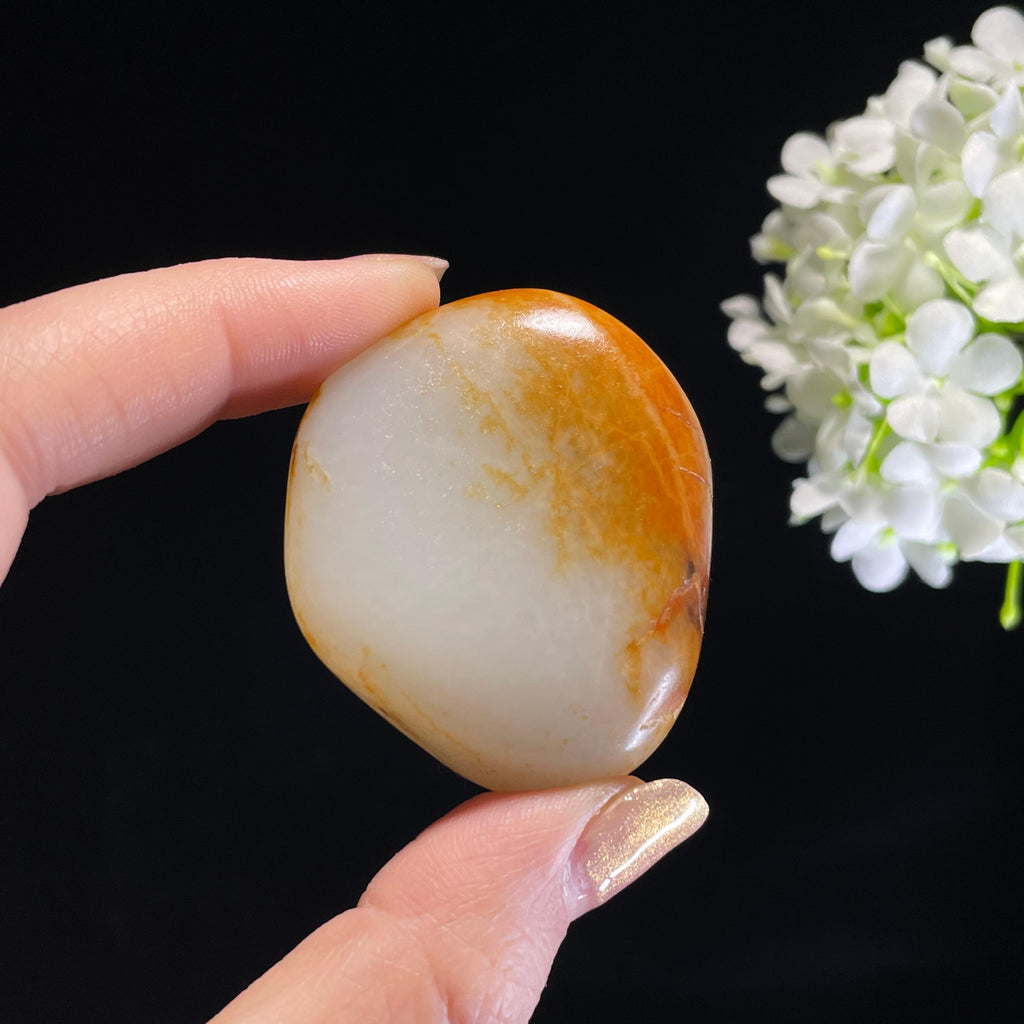 新疆天然和田玉“金皮纳福”聚红皮籽料（yc317315）