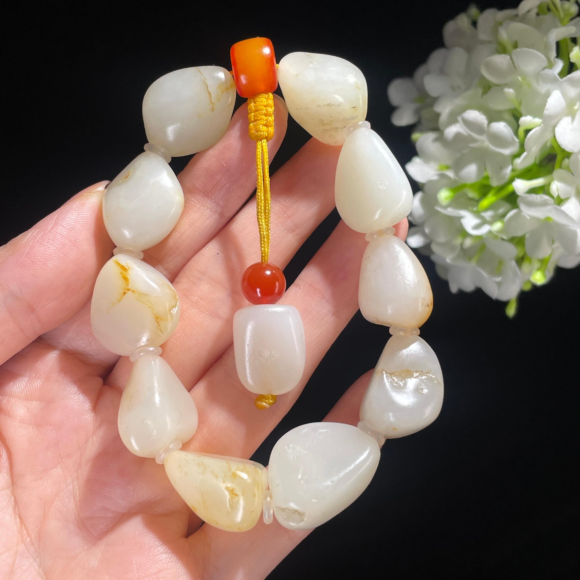新疆和田玉白玉青白玉洒金皮原籽手串（11颗）（yc488930）