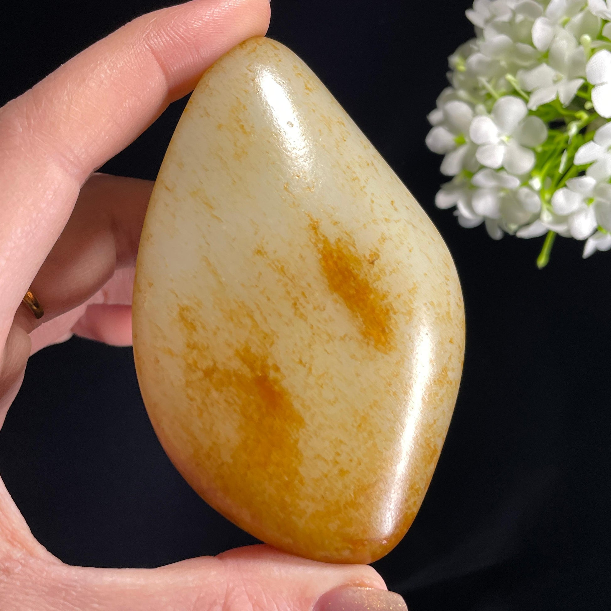 和田玉白玉“金砂漫浸”通体洒金皮籽料（yc368488）
