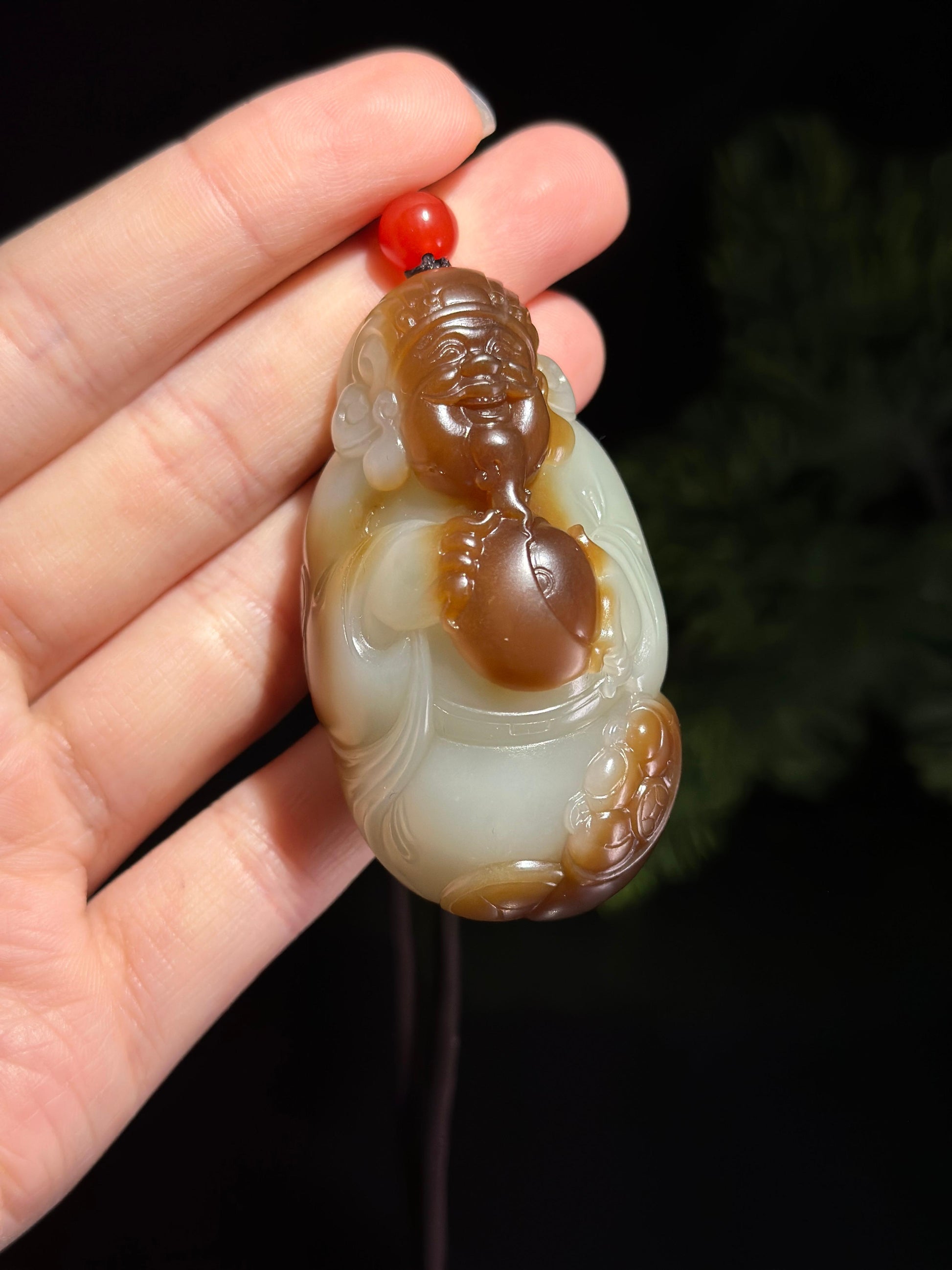 和田玉精品糖白财神俏色雕挂件（yc693473）