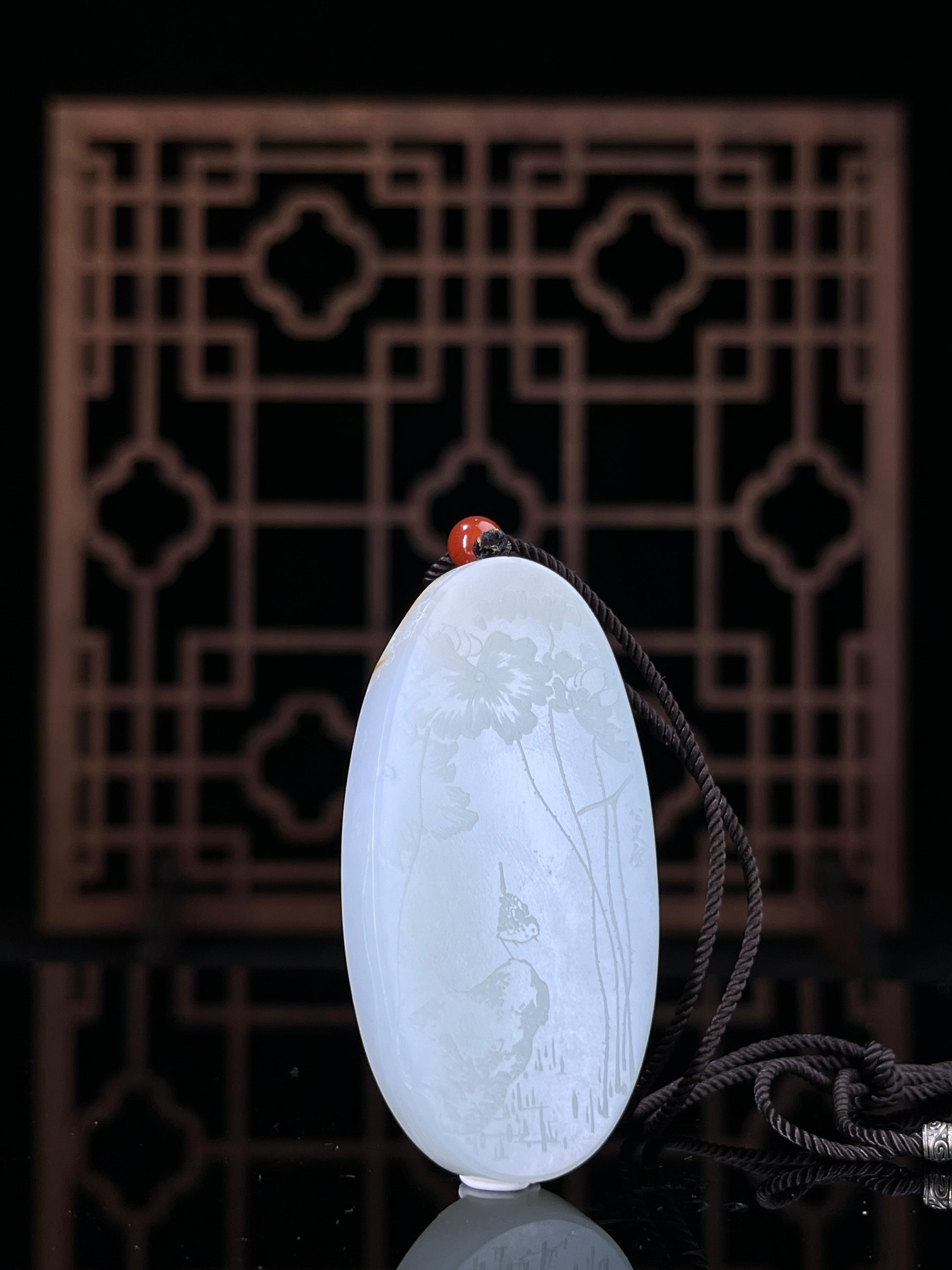 新疆和田玉天然籽料羊脂白玉挂件（yc232384）