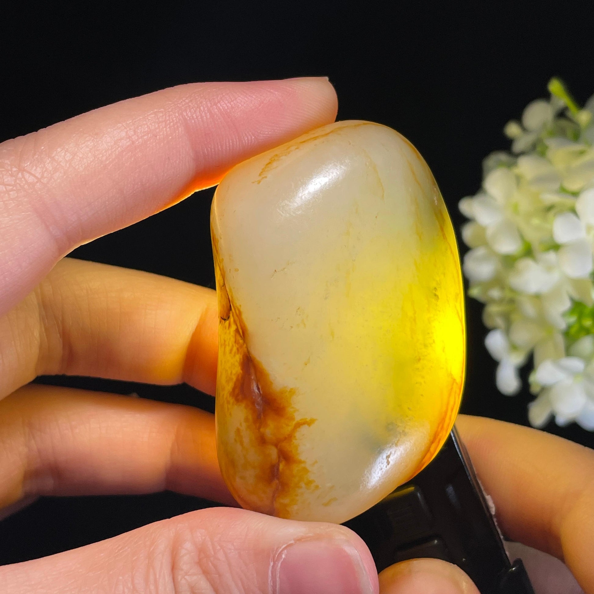 新疆和田玉“朱霞含青”带翠白玉红皮洒金皮籽料（yc442355）