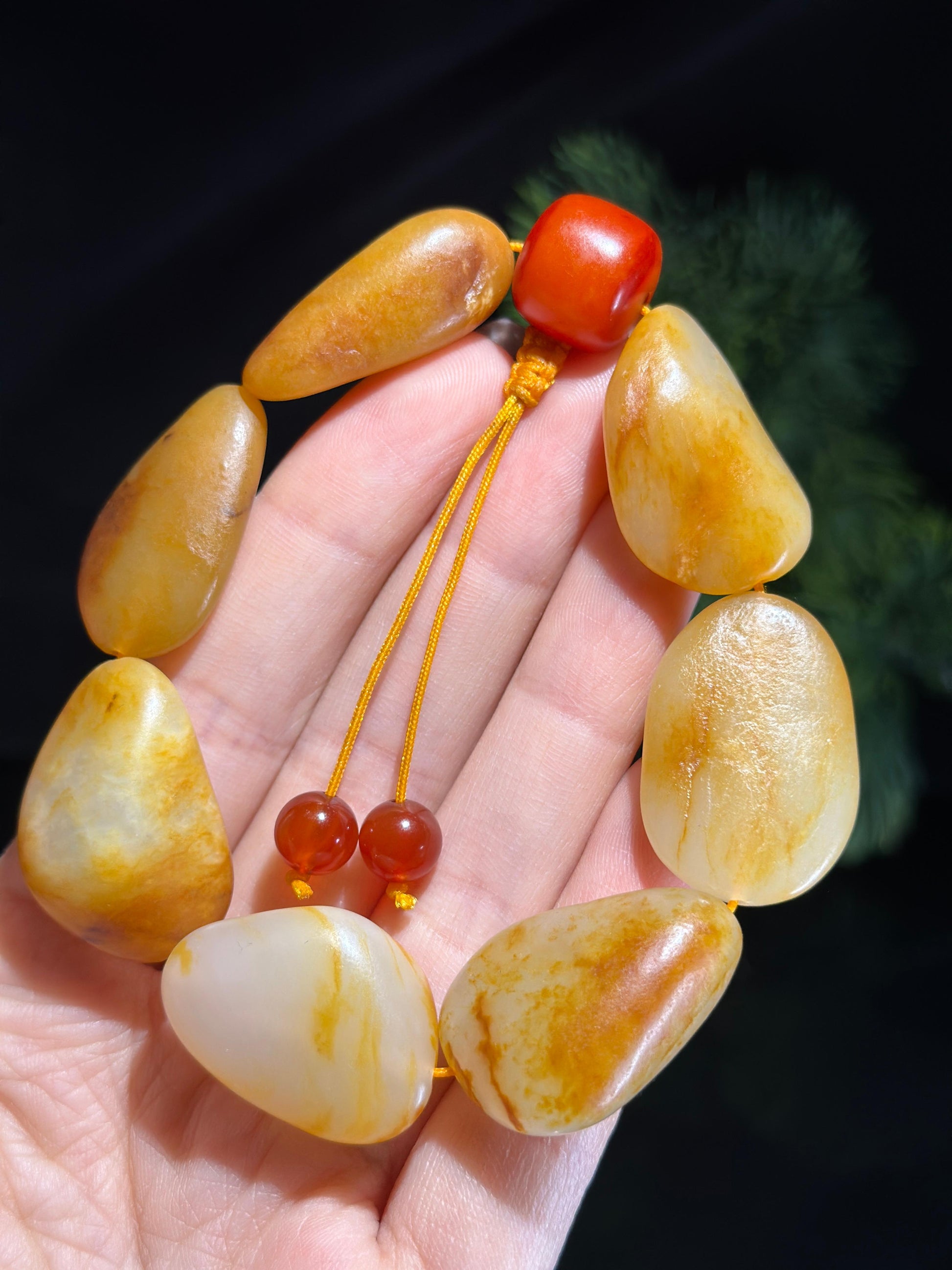 新疆和田玉红皮洒金皮黄沁皮珍品原籽手串（7颗）（yc524164）