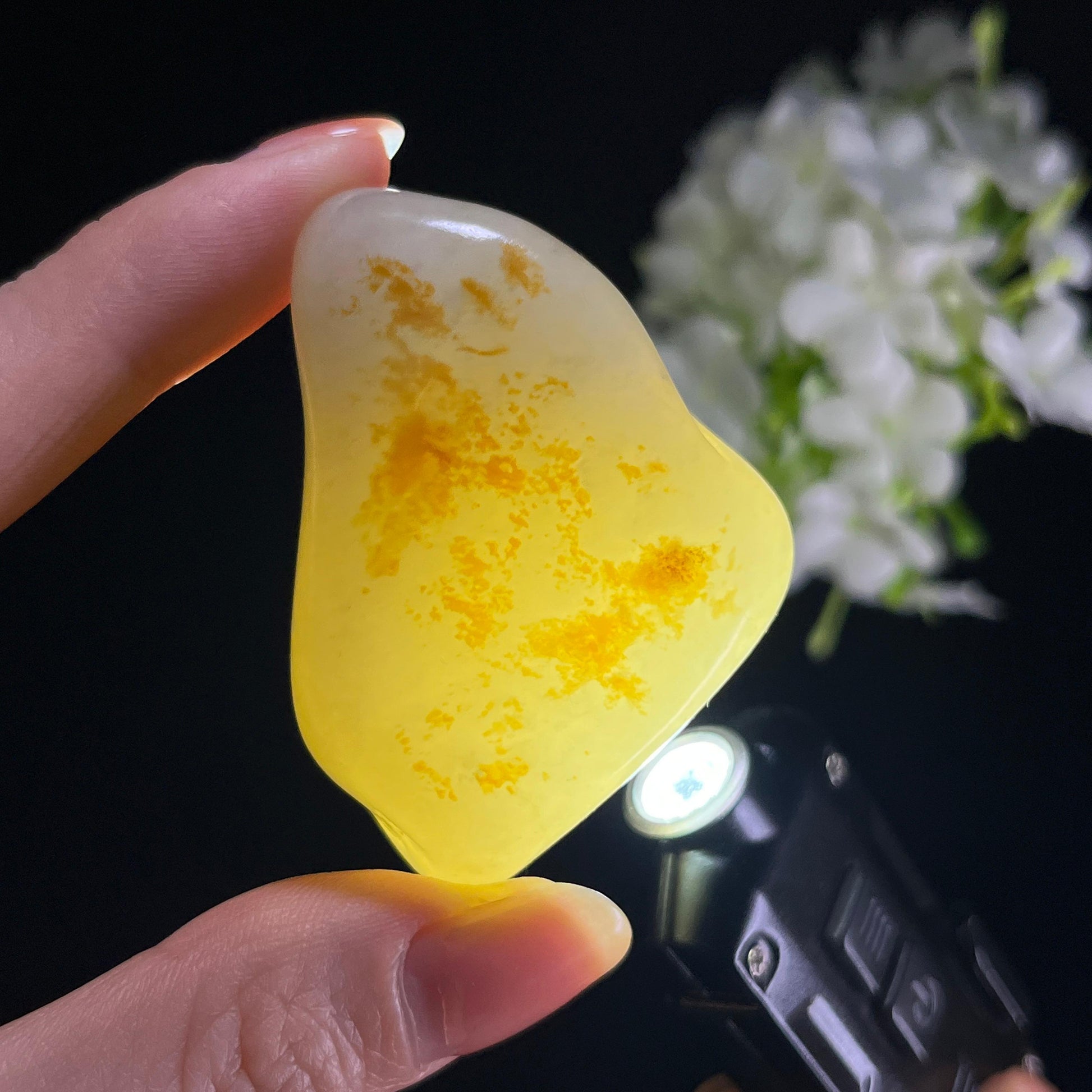和田玉白玉“林壑凝烟”彩皮籽料（yc350959）