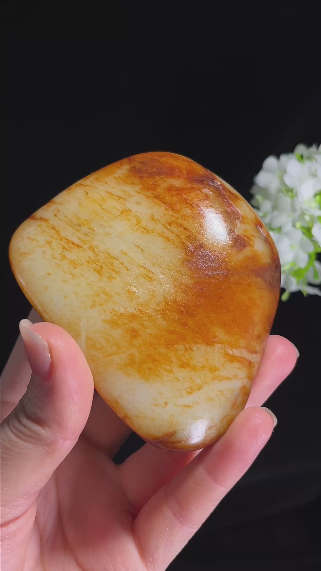 和田玉意境白玉洒金黑红皮“玉漠沙痕”籽料原石（yc297021）