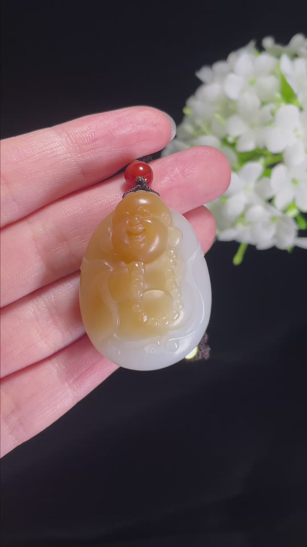 和田玉且末糖白“笑纳福来”弥勒佛挂件（yc296629）