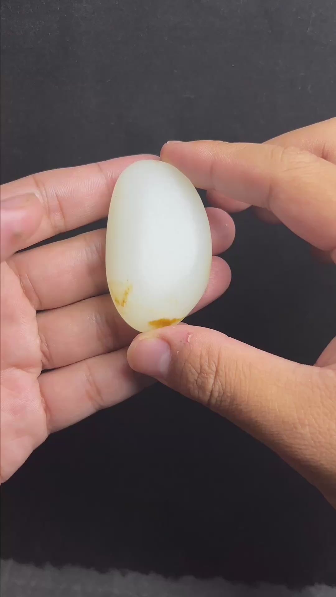 羊脂白玉籽料原石（yc194034）